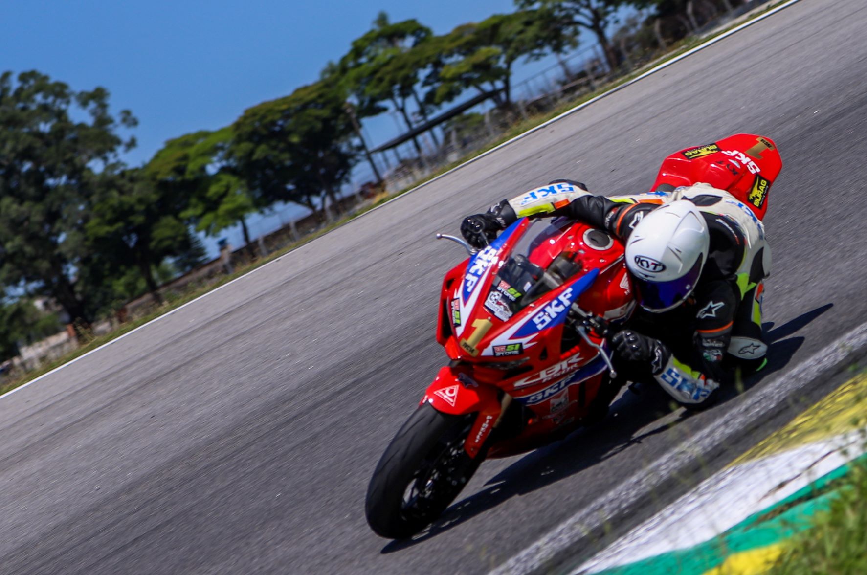 Autódromo de Interlagos recebe segunda etapa do SuperBike Brasil